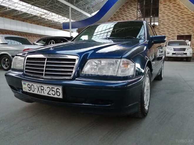 Mercedes C 240 1999, 275,000 km - 2.4 l - Gəncə