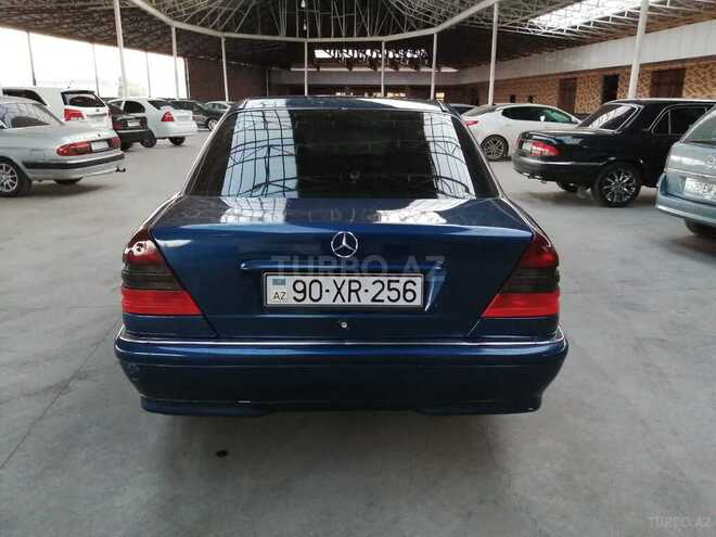 Mercedes C 240 1999, 275,000 km - 2.4 l - Gəncə