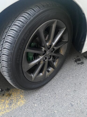 Lexus CT 200h 2012, 246,230 km - 1.8 л - Bakı