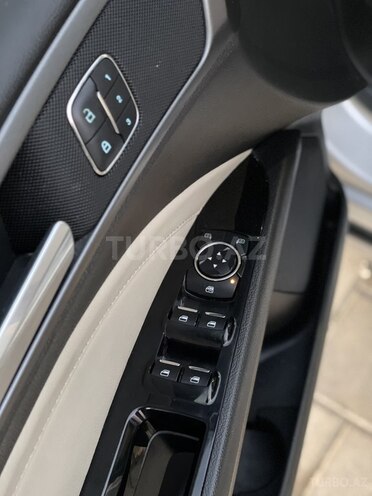 Ford Fusion 2017, 103,000 km - 2.0 l - Bakı