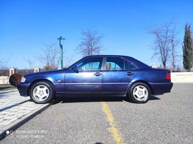 Mercedes C 200 2000, 258,000 km - 2.0 l - Bərdə