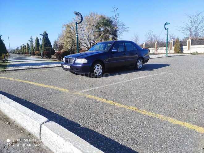 Mercedes C 200 2000, 258,000 km - 2.0 l - Bərdə