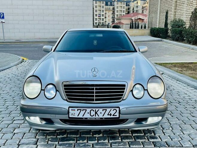 Mercedes E 240 2000, 280,000 km - 2.4 l - Bakı