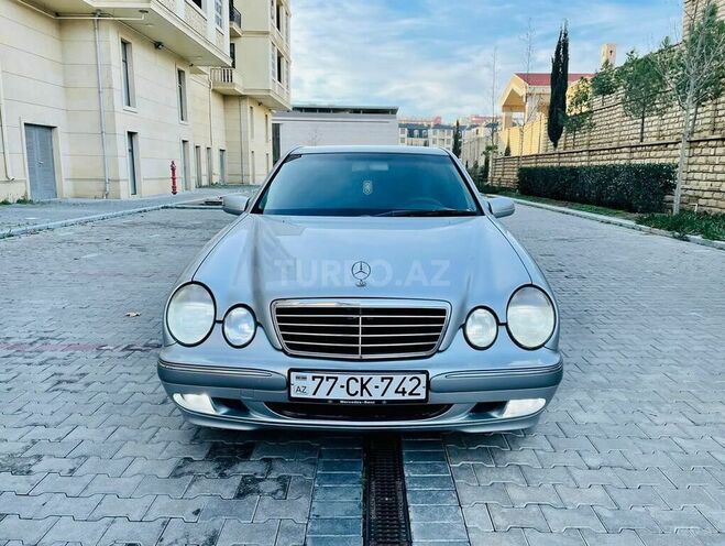 Mercedes E 240 2000, 280,000 km - 2.4 l - Bakı