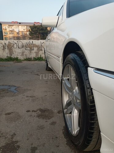Mercedes C 230 1999, 285,436 km - 2.3 л - Sabirabad