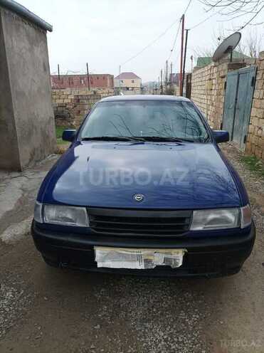 Opel Vectra 1992, 250,000 km - 1.6 l - Sumqayıt