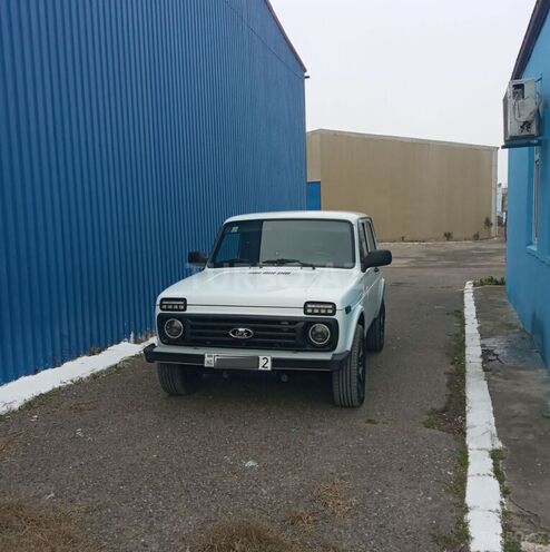 LADA (VAZ) Niva 2015, 120,000 km - 1.7 л - Saatlı