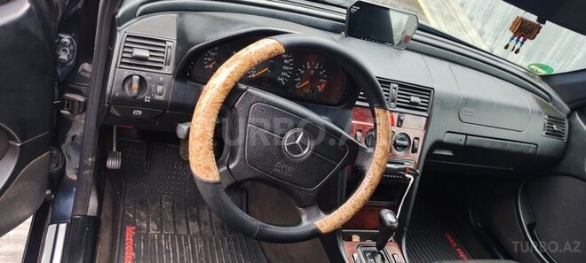 Mercedes C 180 1997, 298,000 km - 1.8 л - Gəncə