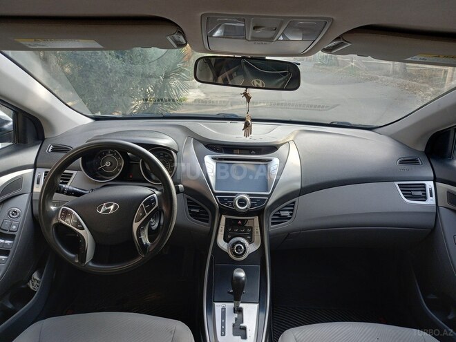 Hyundai Elantra 2012, 193,121 km - 1.8 l - Bakı