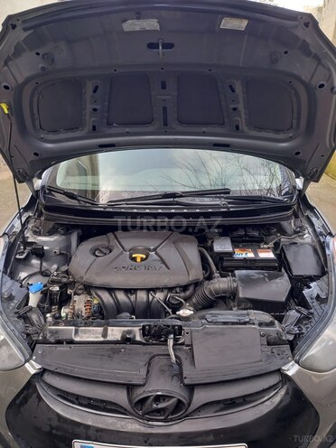 Hyundai Elantra 2012, 193,121 km - 1.8 l - Bakı