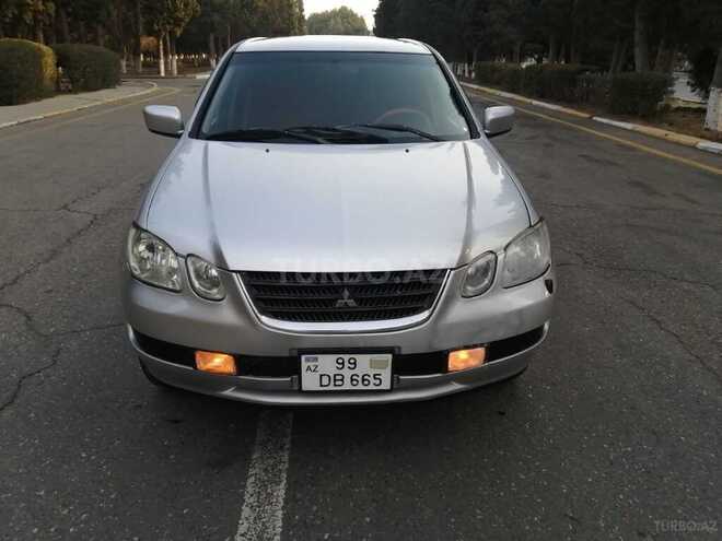 Mitsubishi Airtrek 2001, 256,456 km - 2.0 л - Sumqayıt