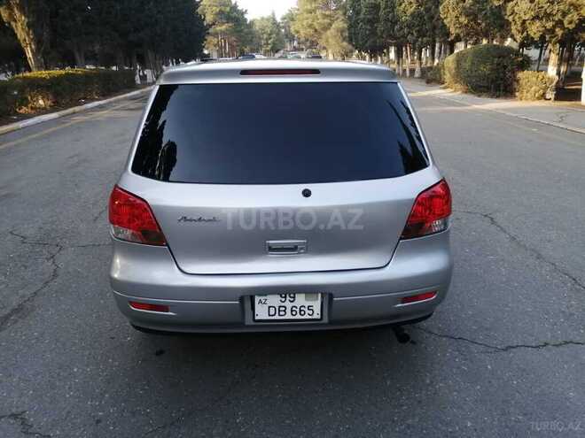 Mitsubishi Airtrek 2001, 256,456 km - 2.0 л - Sumqayıt