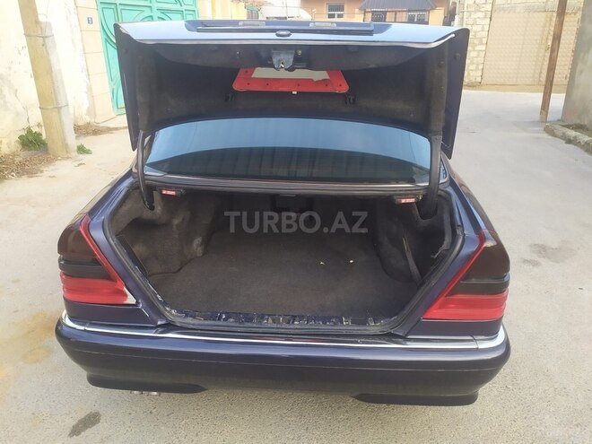 Mercedes C 220 1995, 427,532 km - 2.2 l - Bakı