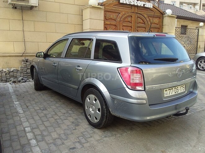 Opel Astra 2006, 205,421 km - 1.4 l - Bakı