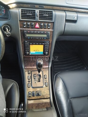 Mercedes E 320 2001, 340,000 km - 3.2 l - Bakı