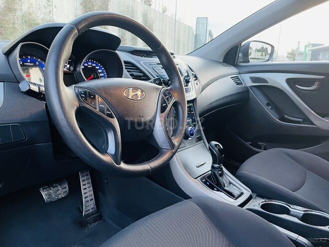 Hyundai Elantra 2014, 175,300 km - 1.8 л - Bakı
