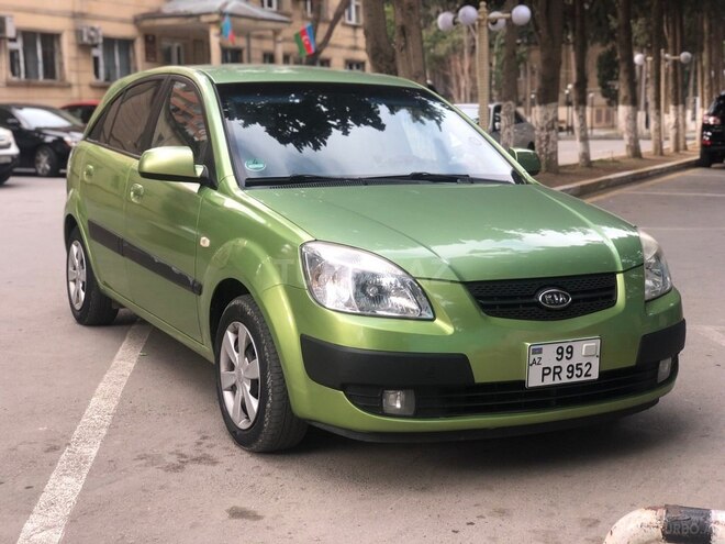 Kia Rio 2006, 135,000 km - 1.4 l - Bakı