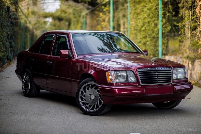 Mercedes E 220 1995, 380,142 km - 2.2 л - Bakı