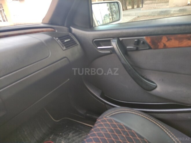 Mercedes C 240 1998, 432,000 km - 2.4 l - Naftalan