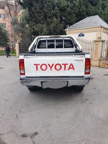 Toyota Hilux 2012, 200,000 km - 2.5 l - Bakı