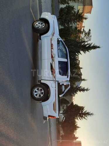 Toyota Hilux 2012, 200,000 km - 2.5 l - Bakı