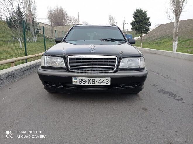 Mercedes C 220 1999, 325,800 km - 2.2 l - Bakı