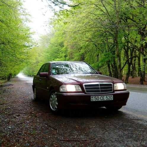 Mercedes C 200 1997, 298,000 km - 2.0 l - Sumqayıt