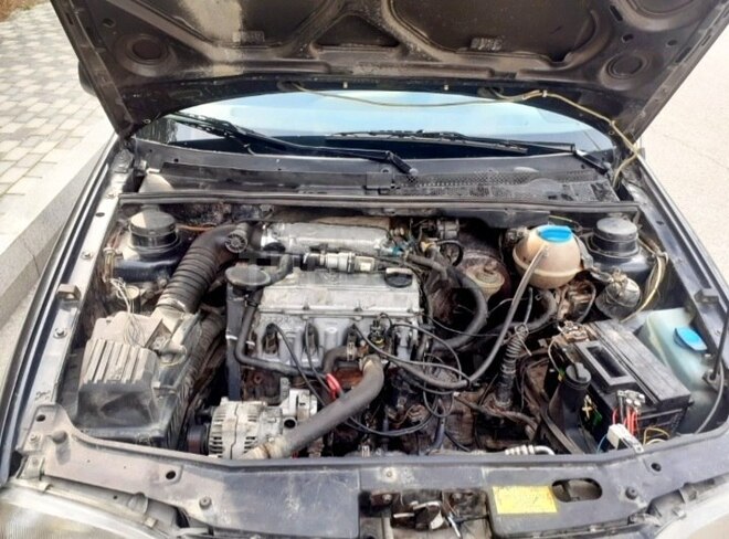 Volkswagen Golf 1994, 250,000 km - 2.0 l - Bakı