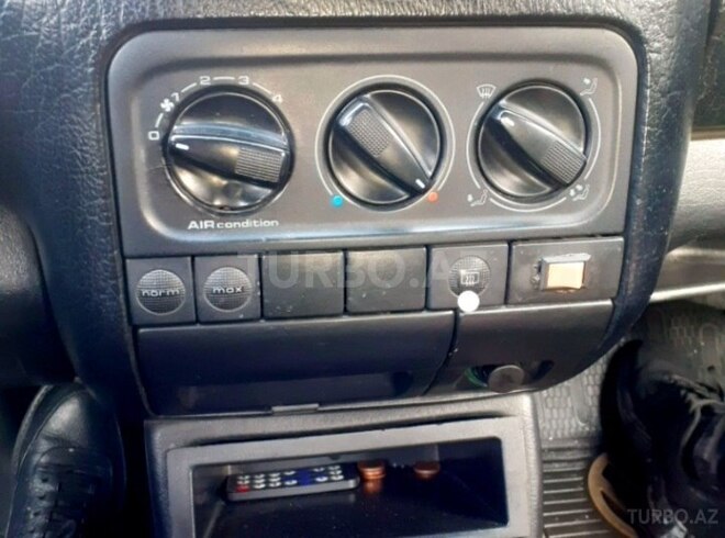 Volkswagen Golf 1994, 250,000 km - 2.0 l - Bakı