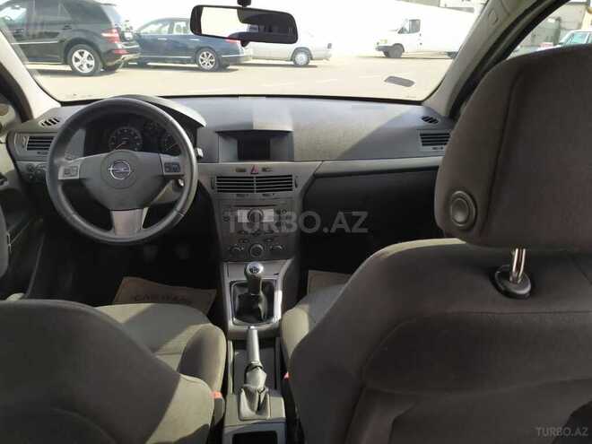 Opel Astra 2005, 166,000 km - 1.4 l - Samux