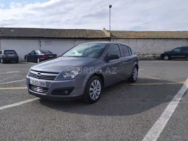 Opel Astra 2005, 166,000 km - 1.4 l - Samux