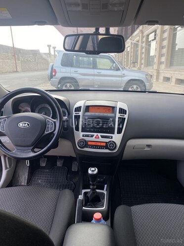 Kia Ceed 2007, 290,000 km - 1.6 l - Bakı