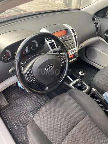 Kia Ceed 2007, 290,000 km - 1.6 l - Bakı