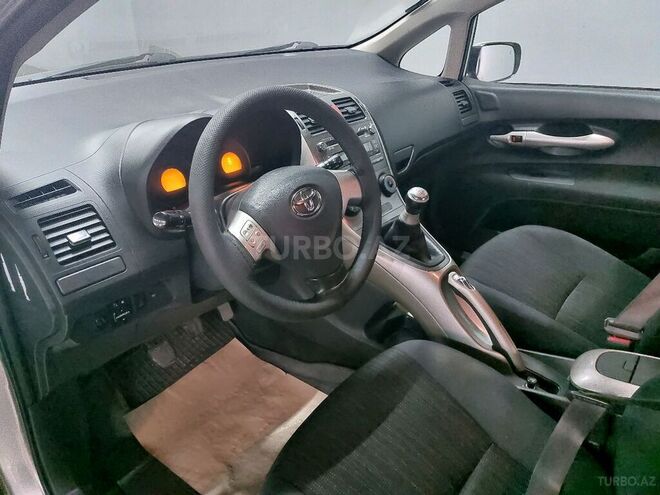 Toyota Auris 2007, 100,000 km - 1.4 л - Gəncə