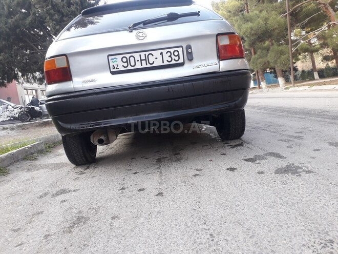 Opel Astra 1994, 412,352 km - 1.6 l - Sumqayıt