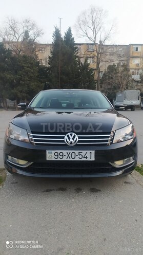 Volkswagen Passat 2014, 100,000 km - 1.8 l - Bakı
