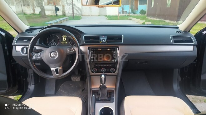 Volkswagen Passat 2014, 100,000 km - 1.8 l - Bakı