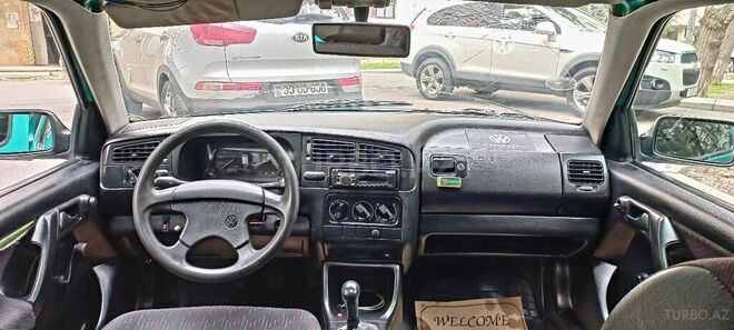 Volkswagen Golf 1992, 200,000 km - 1.4 l - Bakı