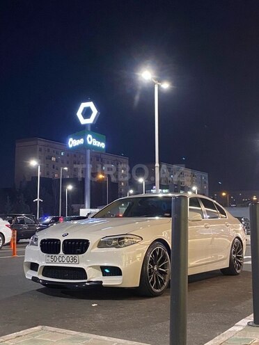 BMW 528 2013, 170,000 km - 2.0 л - Sumqayıt