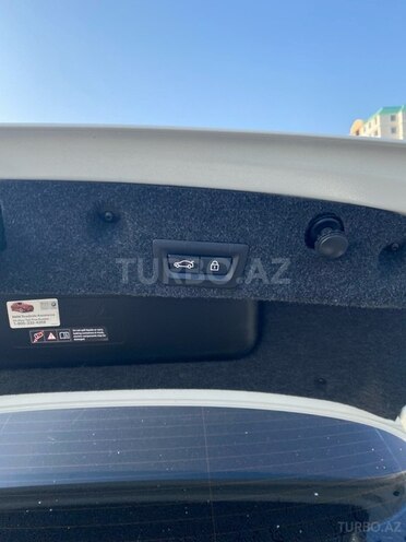 BMW 528 2013, 170,000 km - 2.0 л - Sumqayıt