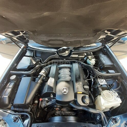 Mercedes E 240 1998, 232,281 km - 2.4 л - Bakı