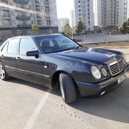 Mercedes E 240 1998, 232,281 km - 2.4 л - Bakı