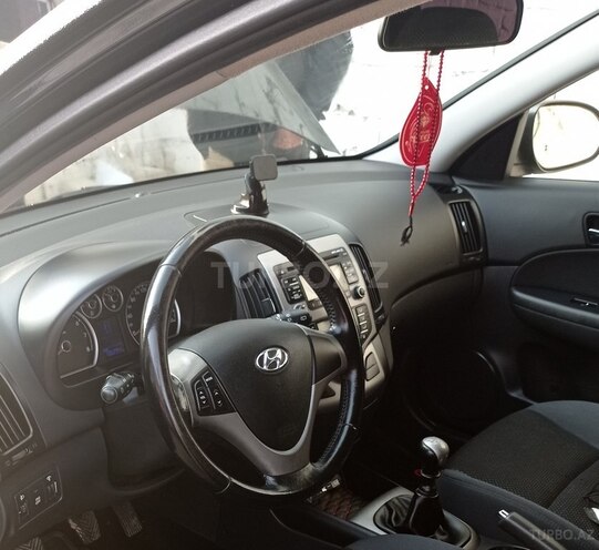 Hyundai i30 2009, 197,900 km - 1.4 l - Bakı