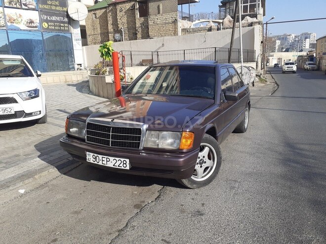 Mercedes 190 1991, 354,656 km - 2.0 l - Bakı