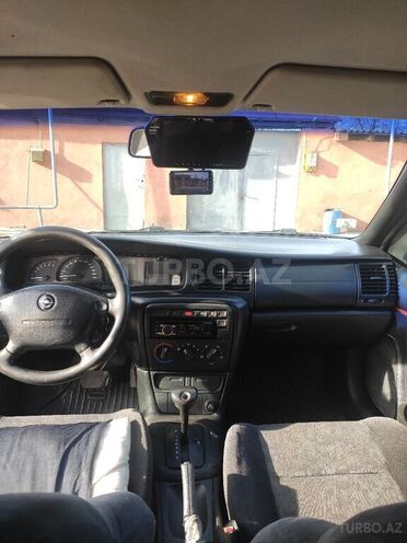Opel Vectra 1998, 217,000 km - 1.6 l - İsmayıllı