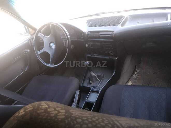 BMW 525 1990, 231,000 km - 2.5 l - Bakı