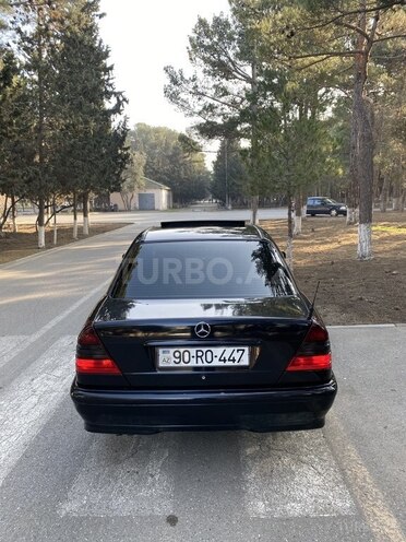 Mercedes C 240 1999, 400,251 km - 2.4 l - Sumqayıt