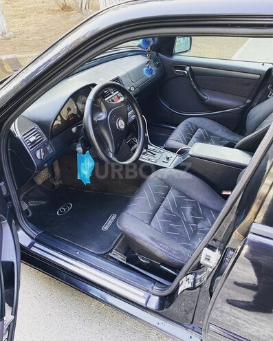 Mercedes C 240 1999, 400,251 km - 2.4 l - Sumqayıt