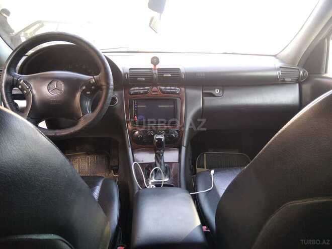 Mercedes C 240 2002, 235,421 km - 2.6 l - Bakı