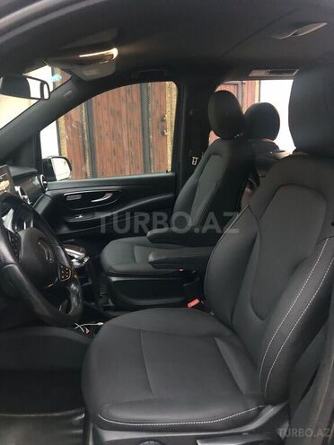 Mercedes V 220 2014, 300,000 km - 2.2 l - Bakı